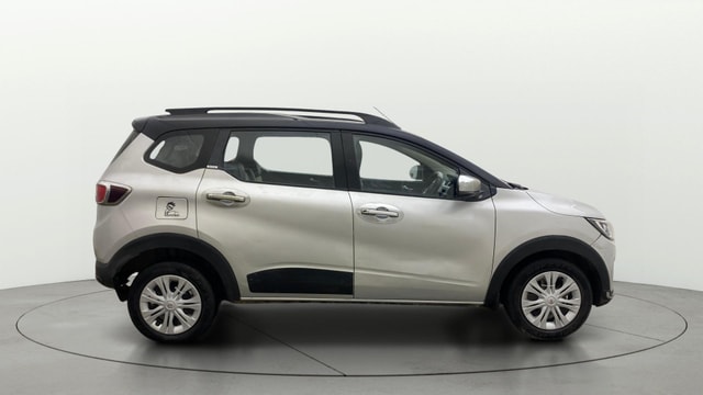 View Renault Triber Image 8 Used Renault Triber Image 8