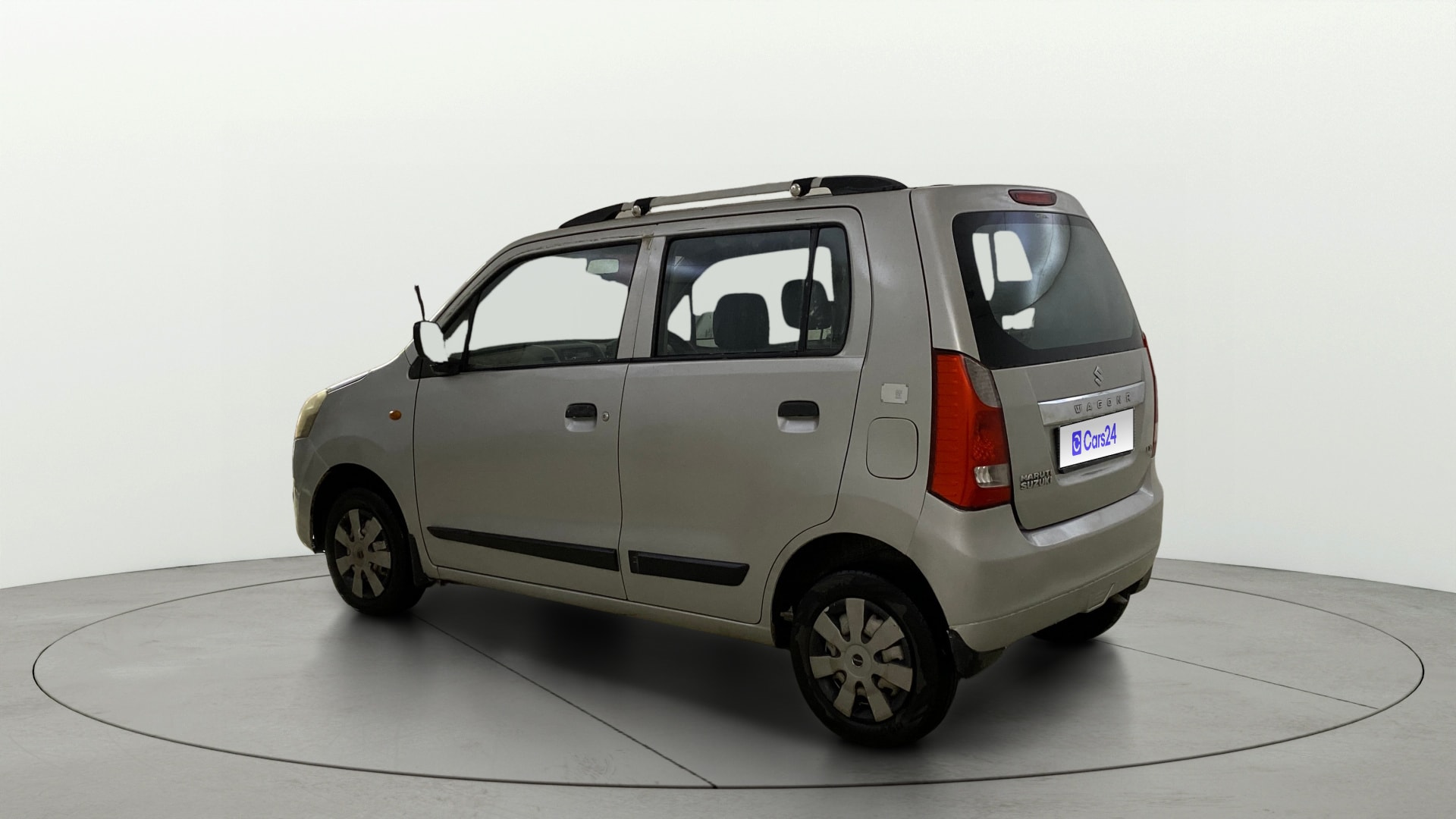 View 2015 Maruti Suzuki 1000 Base Variant Image 2 Used 2015 Maruti Suzuki 1000 Base Variant Image 2