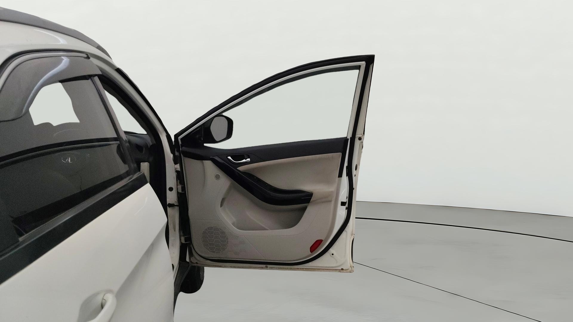 View 2022 Tata Nexon Revotron XE Image 47 Used 2022 Tata Nexon Revotron XE Image 47