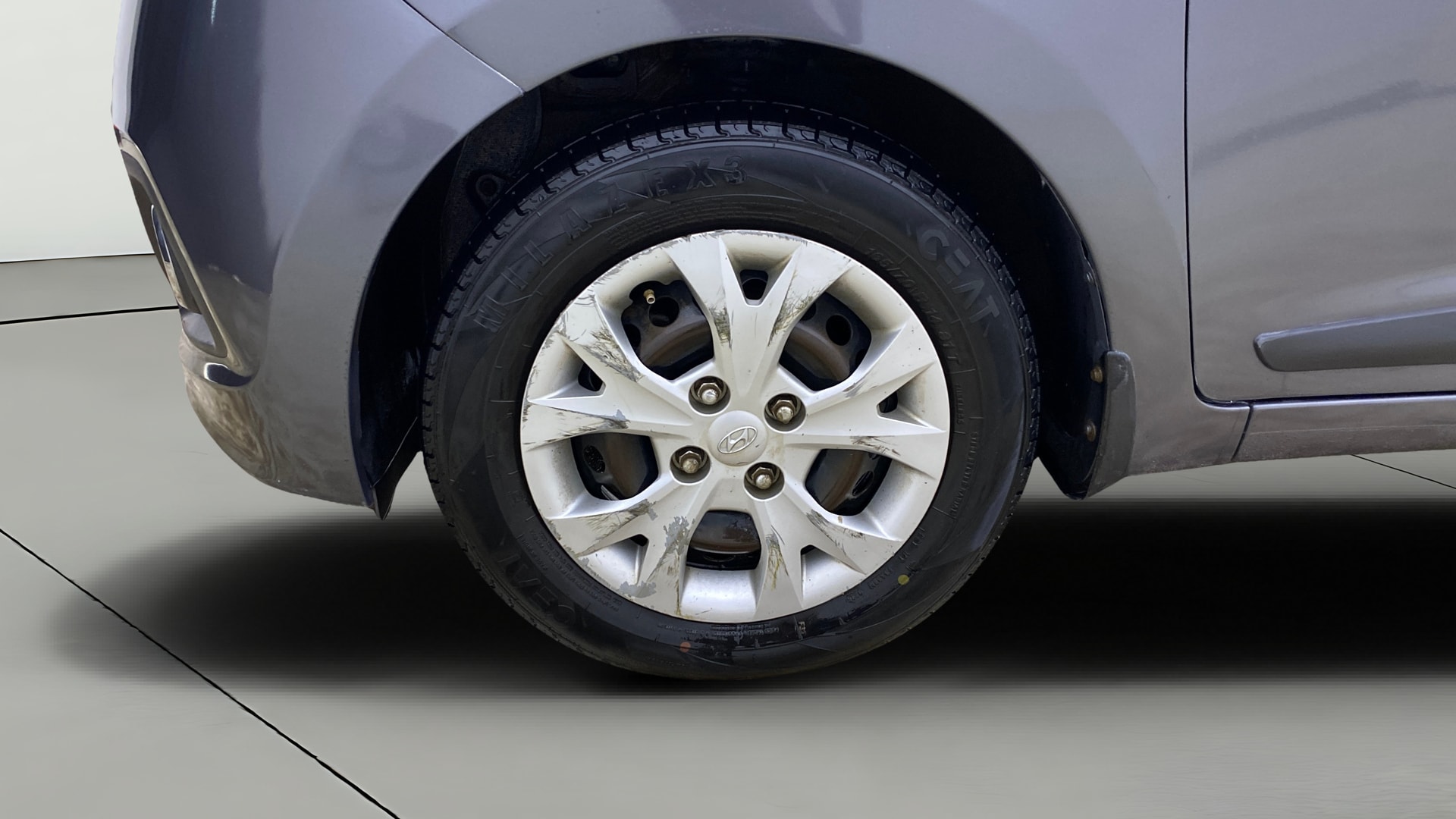 View 2015 Hyundai Grand i10 Sportz 1.2 Kappa Image 27 Used 2015 Hyundai Grand i10 Sportz 1.2 Kappa Image 27