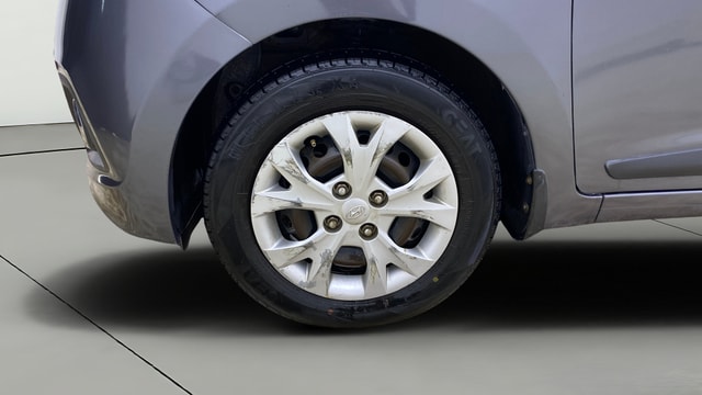 View Hyundai Grand i10 Image 27 Used Hyundai Grand i10 Image 27