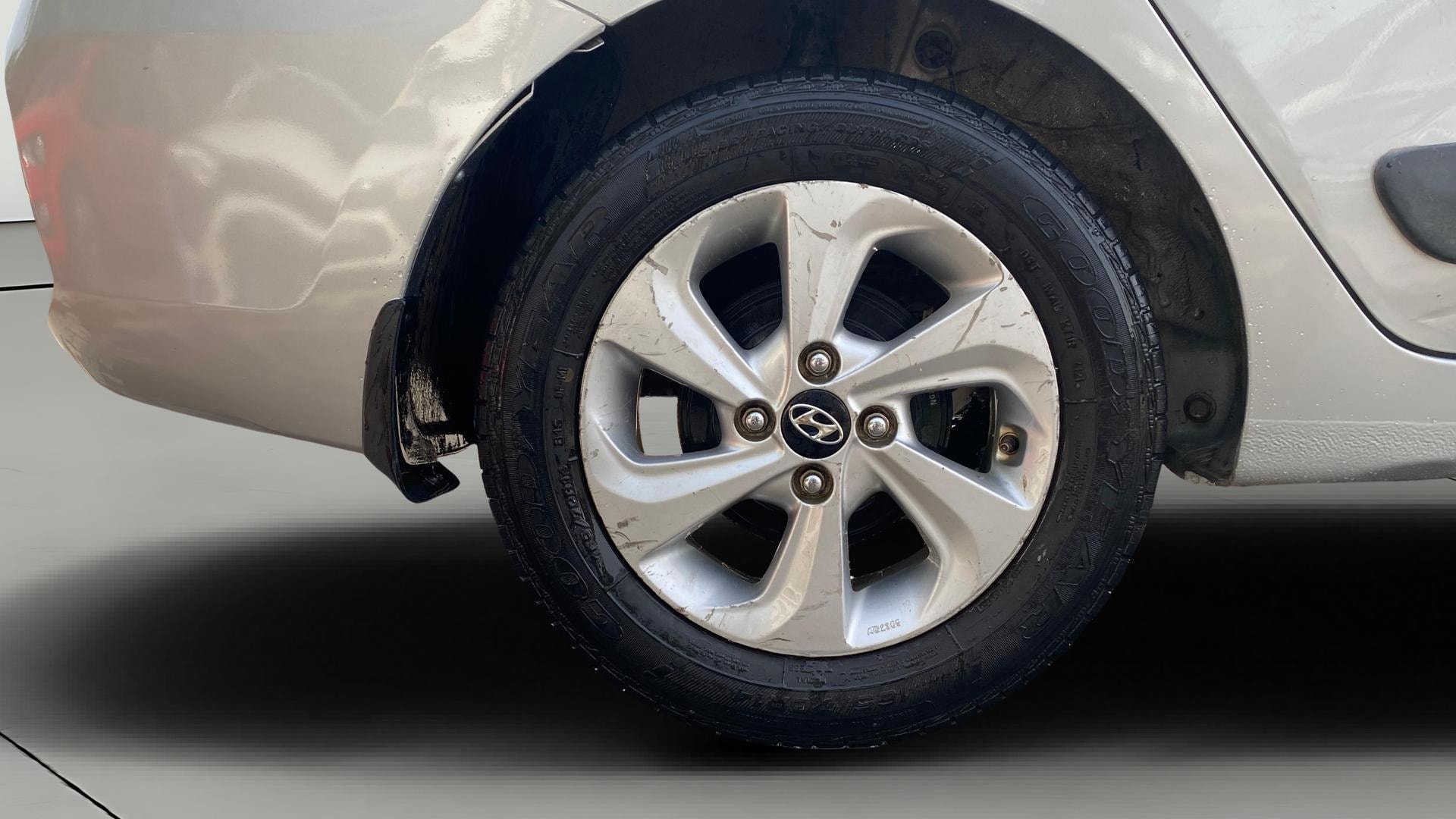 View 2018 Hyundai Xcent SX Petrol Image 24 Used 2018 Hyundai Xcent SX Petrol Image 24