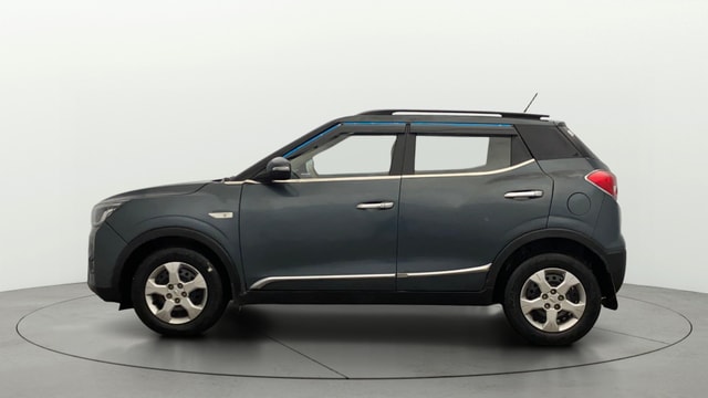 View Mahindra XUV300 Image 5 Used Mahindra XUV300 Image 5
