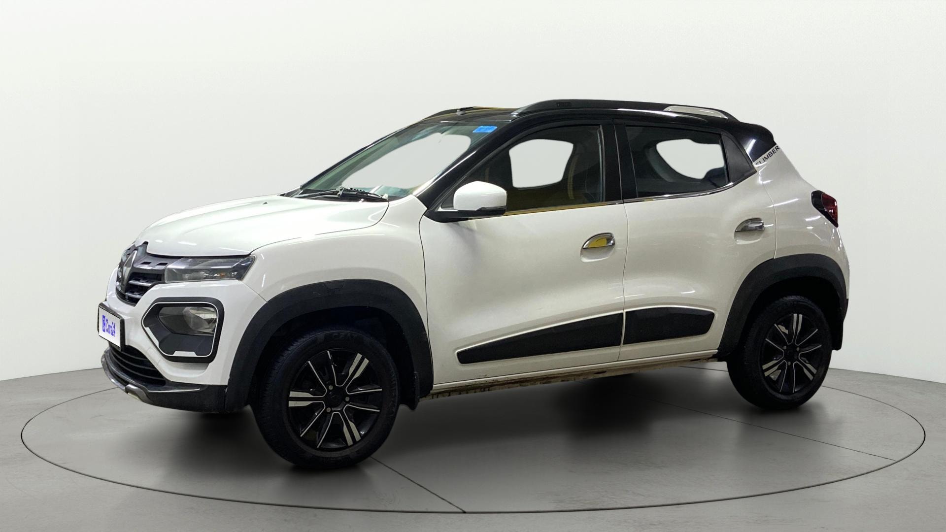 View 2023 Renault Kwid RXL 1.0 BS IV Image 35 Used 2023 Renault Kwid RXL 1.0 BS IV Image 35