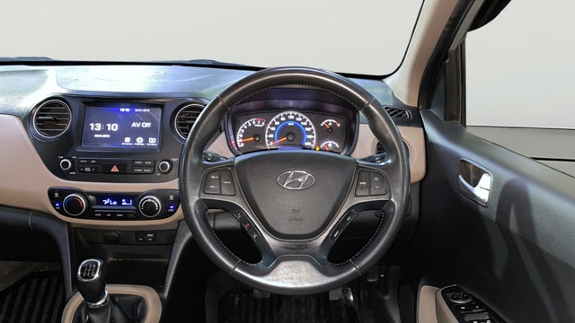 View Hyundai Grand i10 Image 12 Used Hyundai Grand i10 Image 12