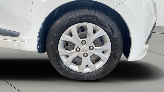View Hyundai Grand i10 Image 39 Used Hyundai Grand i10 Image 39