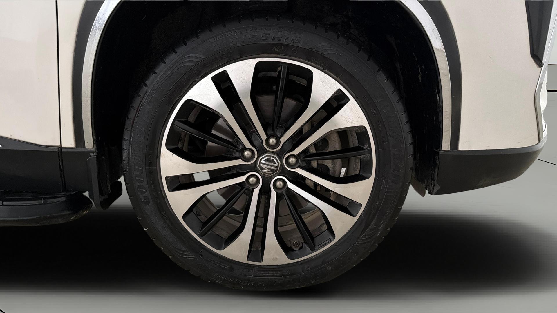 View 2022 MG Hector Plus Sharp Turbo 6 Seater Diesel Image 46 Used 2022 MG Hector Plus Sharp Turbo 6 Seater Diesel Image 46