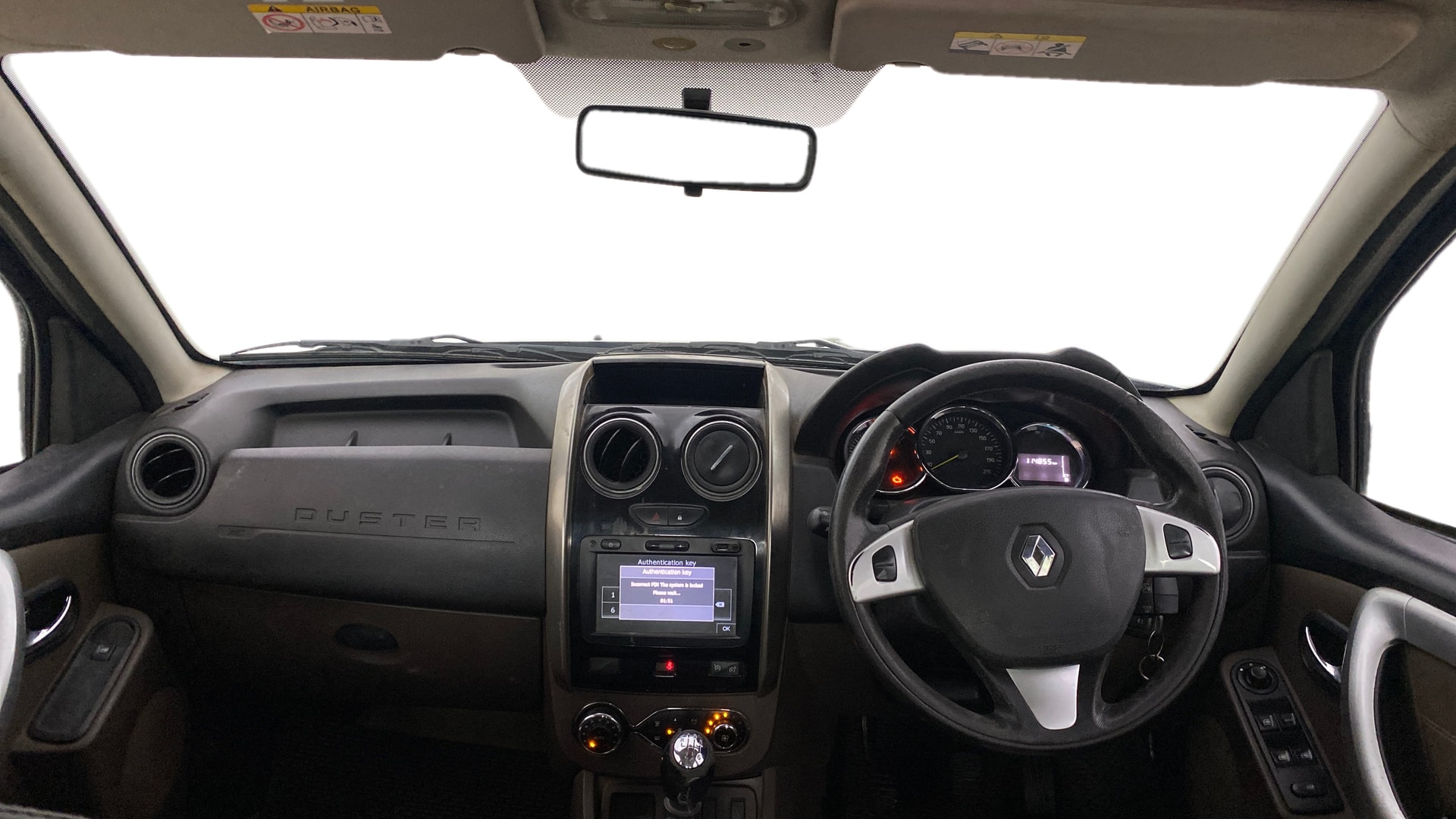 View 2017 Renault Duster Diesel 85PS 4x2 MT Image 29 Used 2017 Renault Duster Diesel 85PS 4x2 MT Image 29