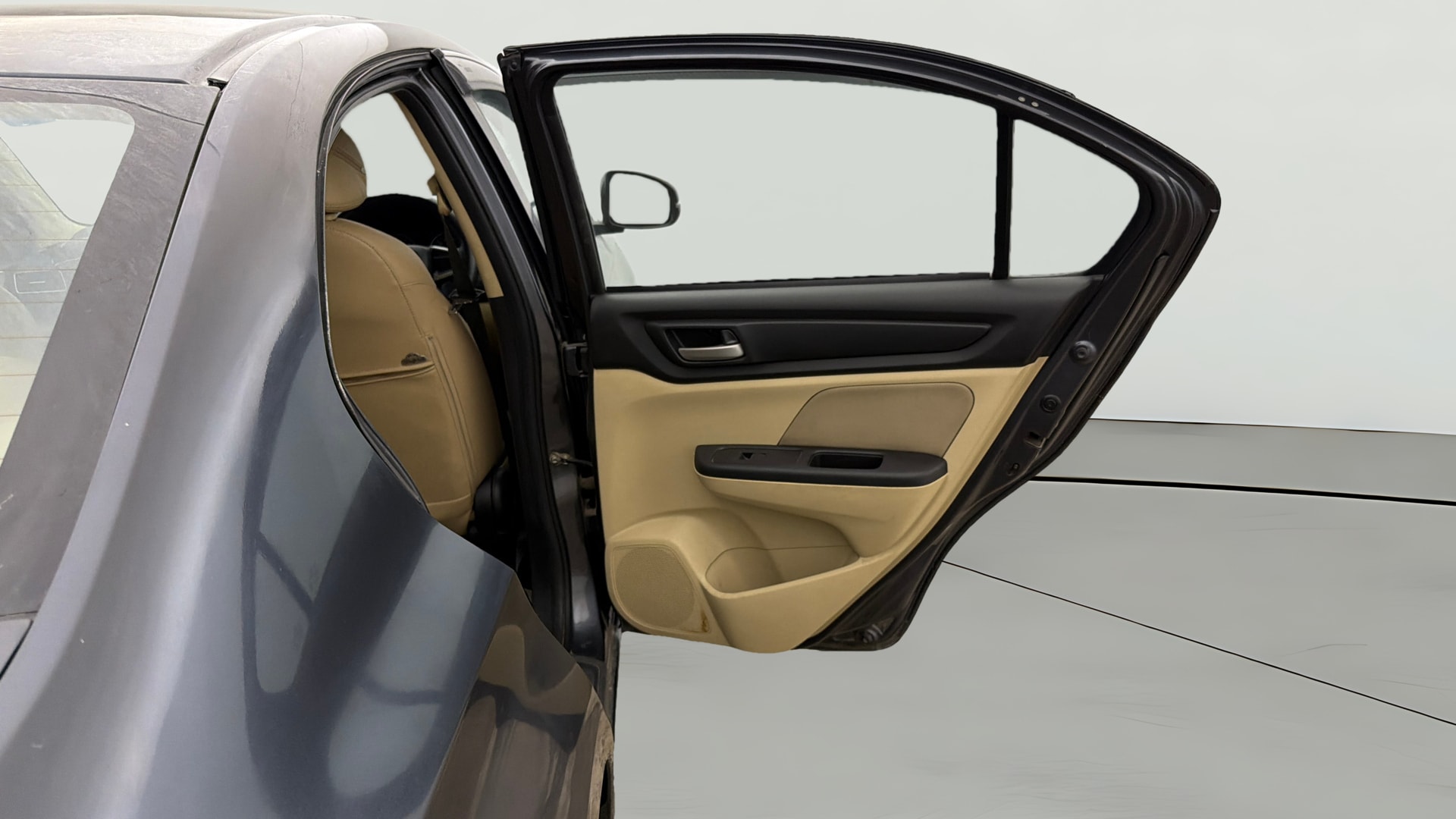 View 2022 Honda Amaze E MT Petrol BS IV Image 7 Used 2022 Honda Amaze E MT Petrol BS IV Image 7