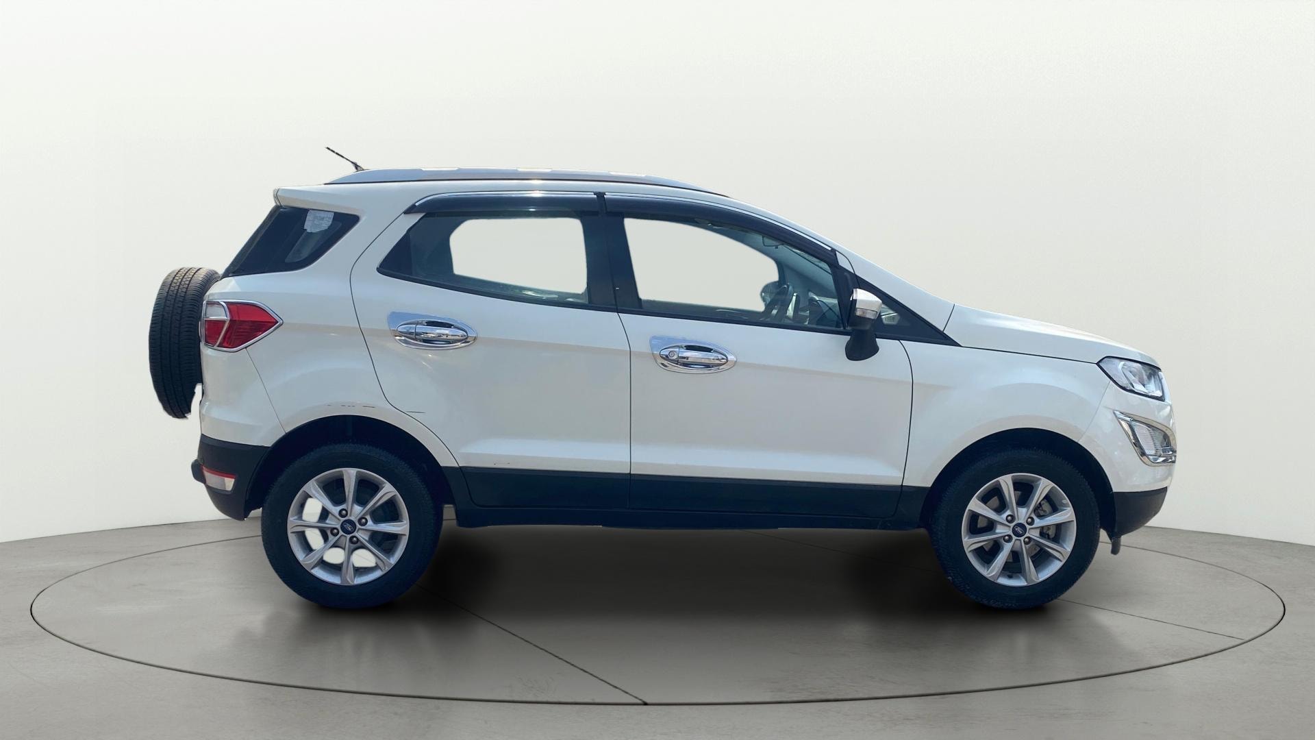 View 2019 Ford EcoSport 1.5 TDCi Diesel Ambiente BS IV Image 8 Used 2019 Ford EcoSport 1.5 TDCi Diesel Ambiente BS IV Image 8