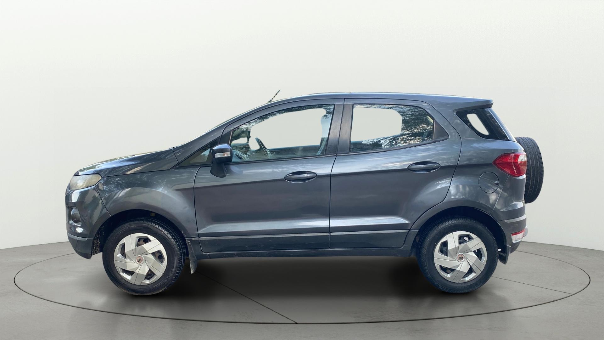View 2014 Ford EcoSport 1.5 TDCi Diesel Ambiente BS IV Image 5 Used 2014 Ford EcoSport 1.5 TDCi Diesel Ambiente BS IV Image 5
