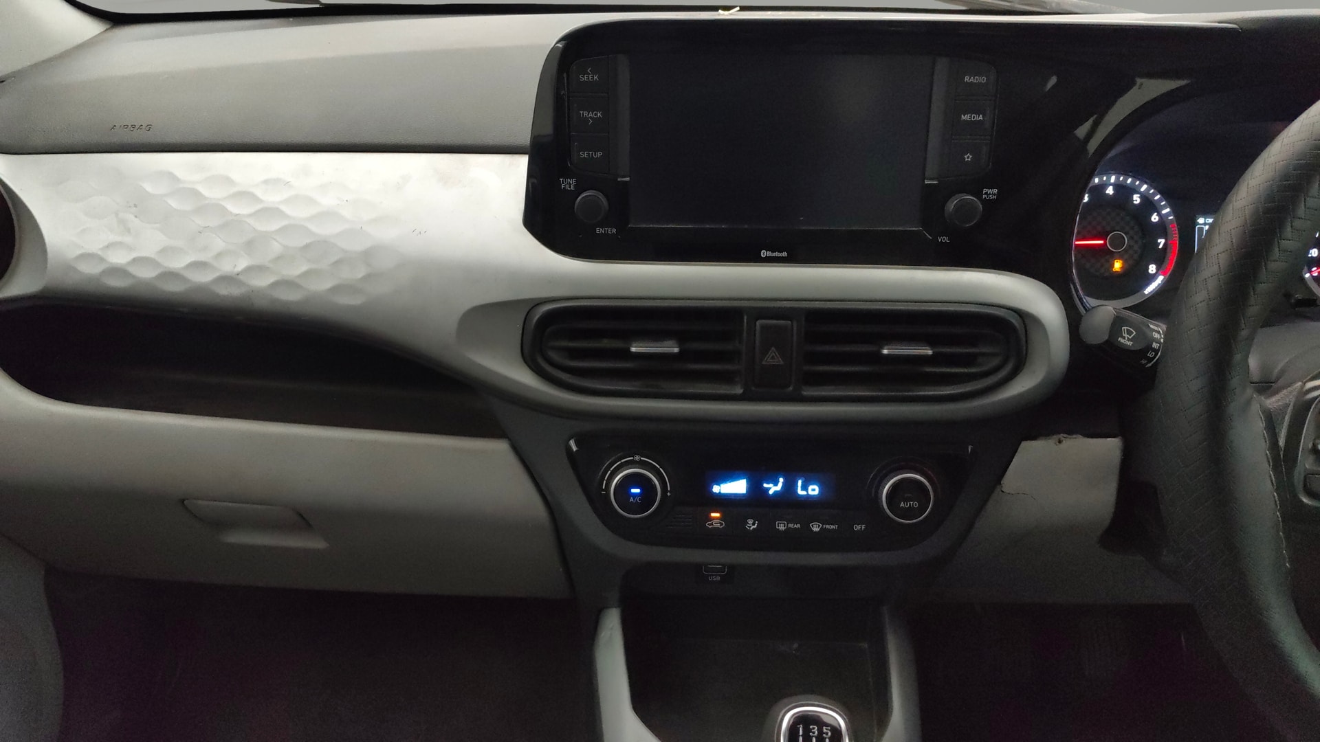 View 2022 Hyundai Grand i10 Nios Sportz CNG Image 17 Used 2022 Hyundai Grand i10 Nios Sportz CNG Image 17