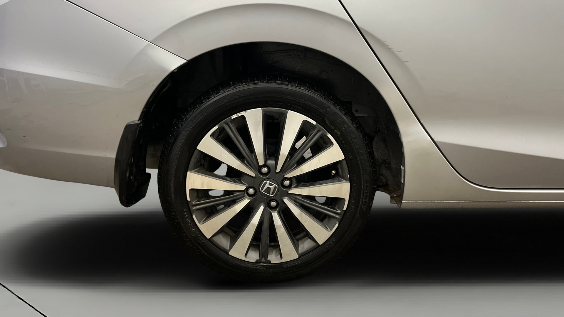 View 2023 Honda City ZX CVT Image 33 Used 2023 Honda City ZX CVT Image 33
