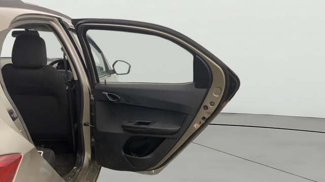 View Tata Tiago NRG Image 7 Used Tata Tiago NRG Image 7