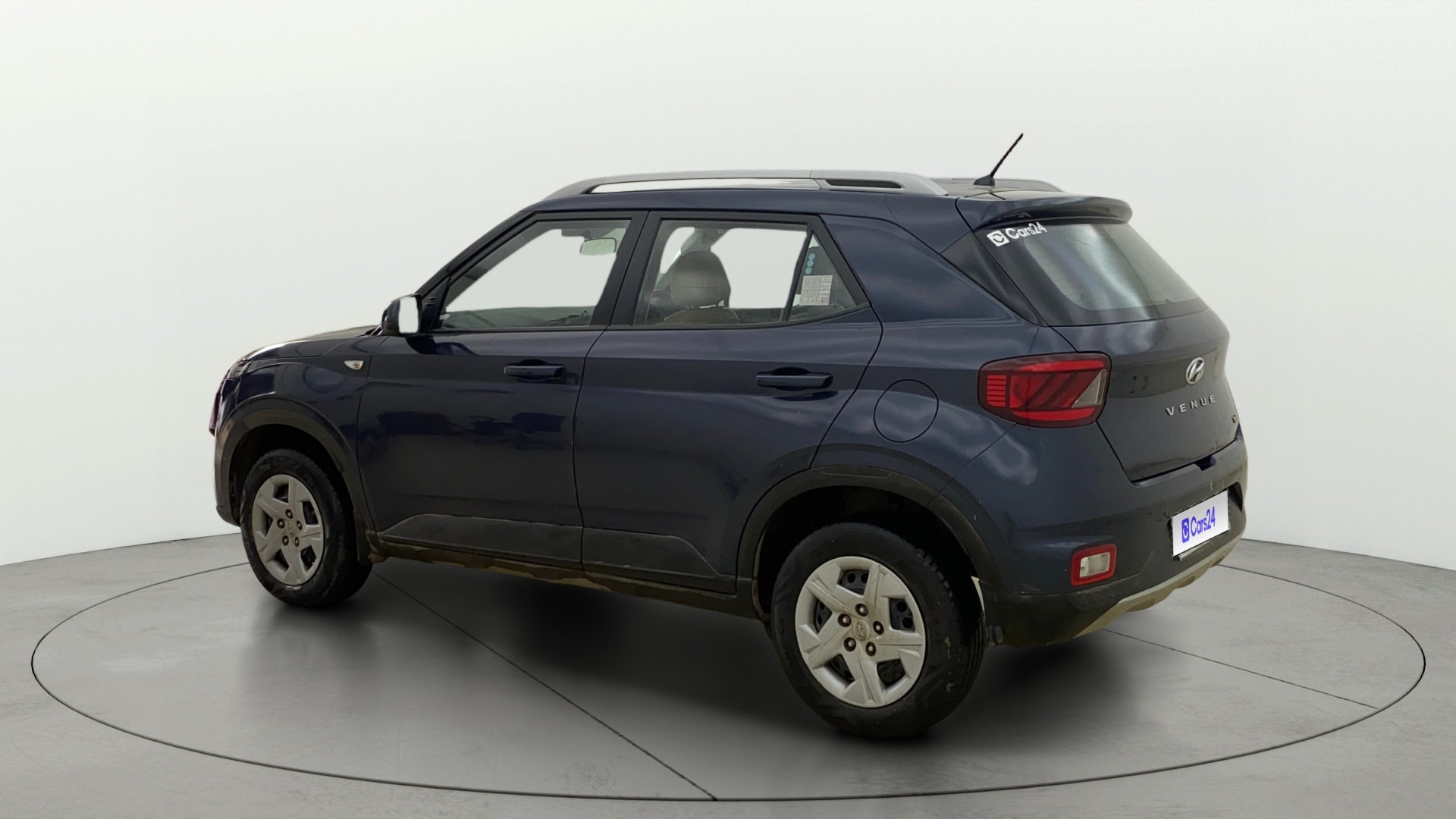 View 2019 Hyundai Venue S 1.0 Petrol AT Image 2 Used 2019 Hyundai Venue S 1.0 Petrol AT Image 2