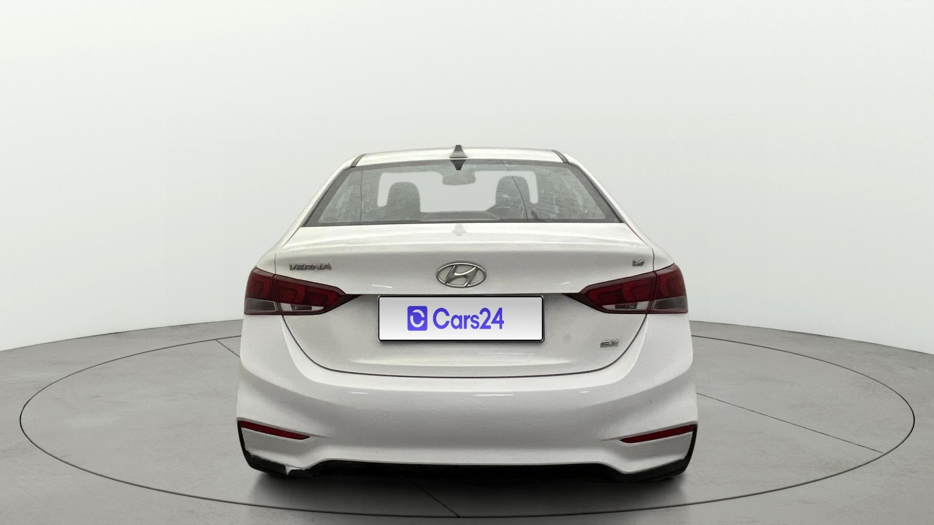 View 2019 Hyundai Verna 1.6 VTVT SX Image 42 Used 2019 Hyundai Verna 1.6 VTVT SX Image 42