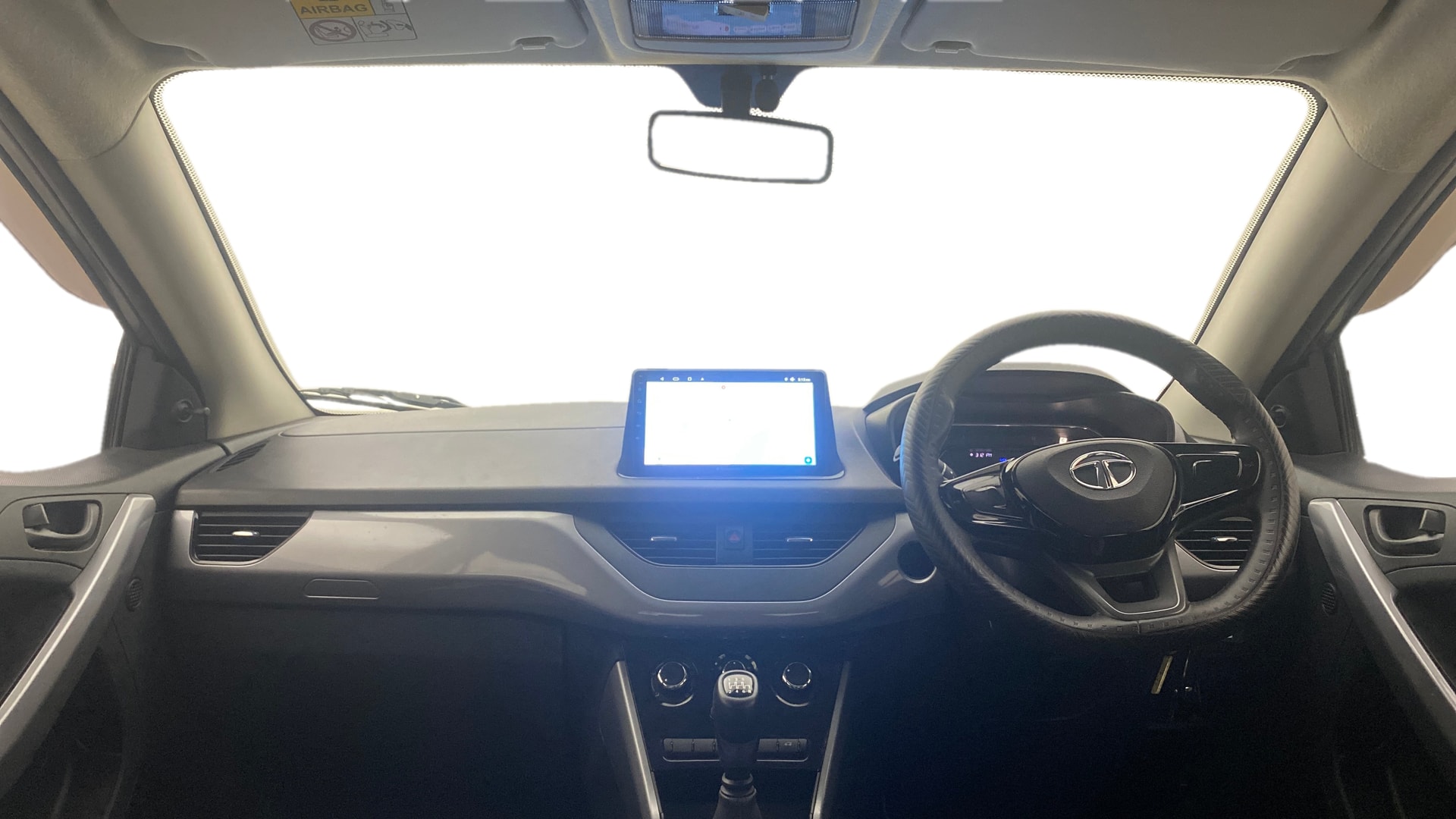View 2023 Tata Nexon Revotron XE Image 15 Used 2023 Tata Nexon Revotron XE Image 15