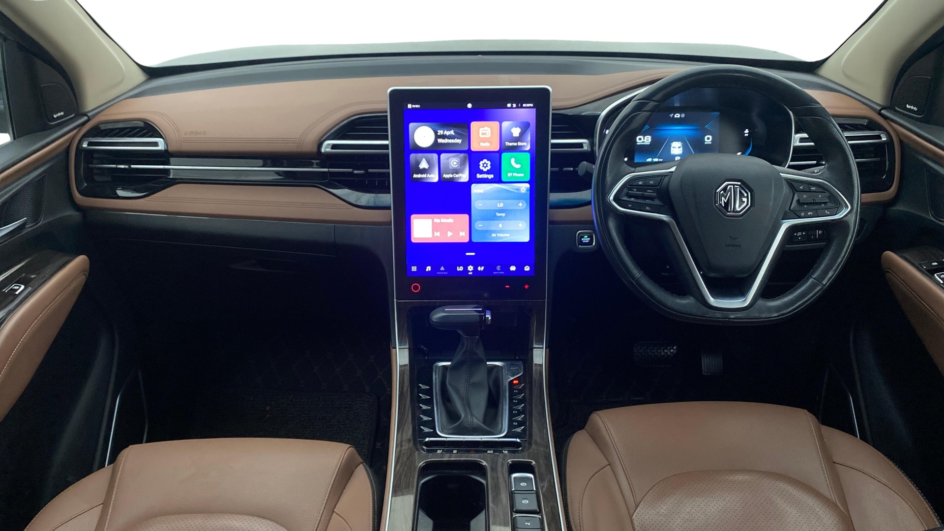 View 2023 MG Hector Plus Sharp Pro 7 Seater CVT Petrol Image 32 Used 2023 MG Hector Plus Sharp Pro 7 Seater CVT Petrol Image 32