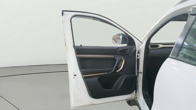 View Renault Kiger Image 31 Used Renault Kiger Image 31