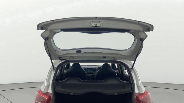 View Hyundai Grand i10 Image 16 Used Hyundai Grand i10 Image 16