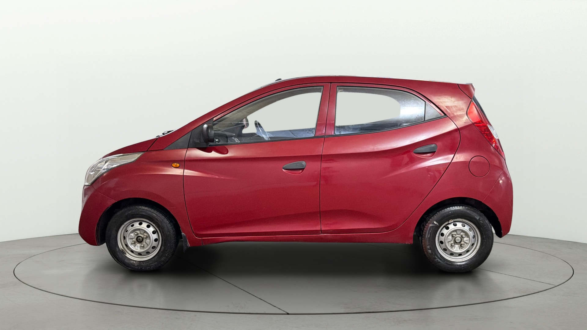 View 2015 Hyundai EON D-Lite Image 5 Used 2015 Hyundai EON D-Lite Image 5