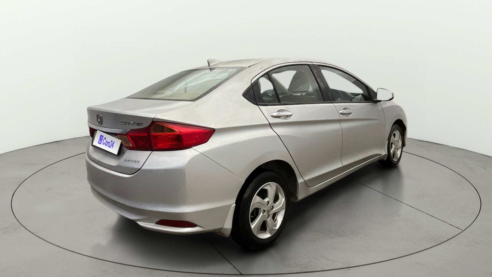 View 2015 Honda City ZX MT Diesel Anniversary Edition Image 43 Used 2015 Honda City ZX MT Diesel Anniversary Edition Image 43