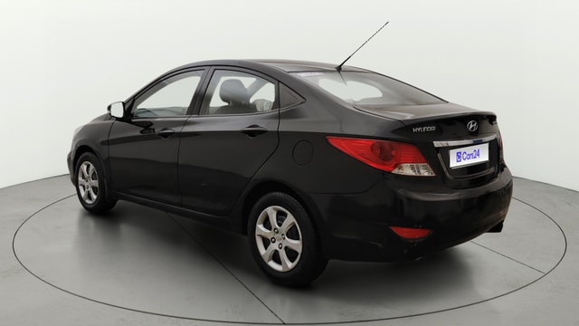 View Hyundai Fluidic Verna Image 2 Used Hyundai Fluidic Verna Image 2