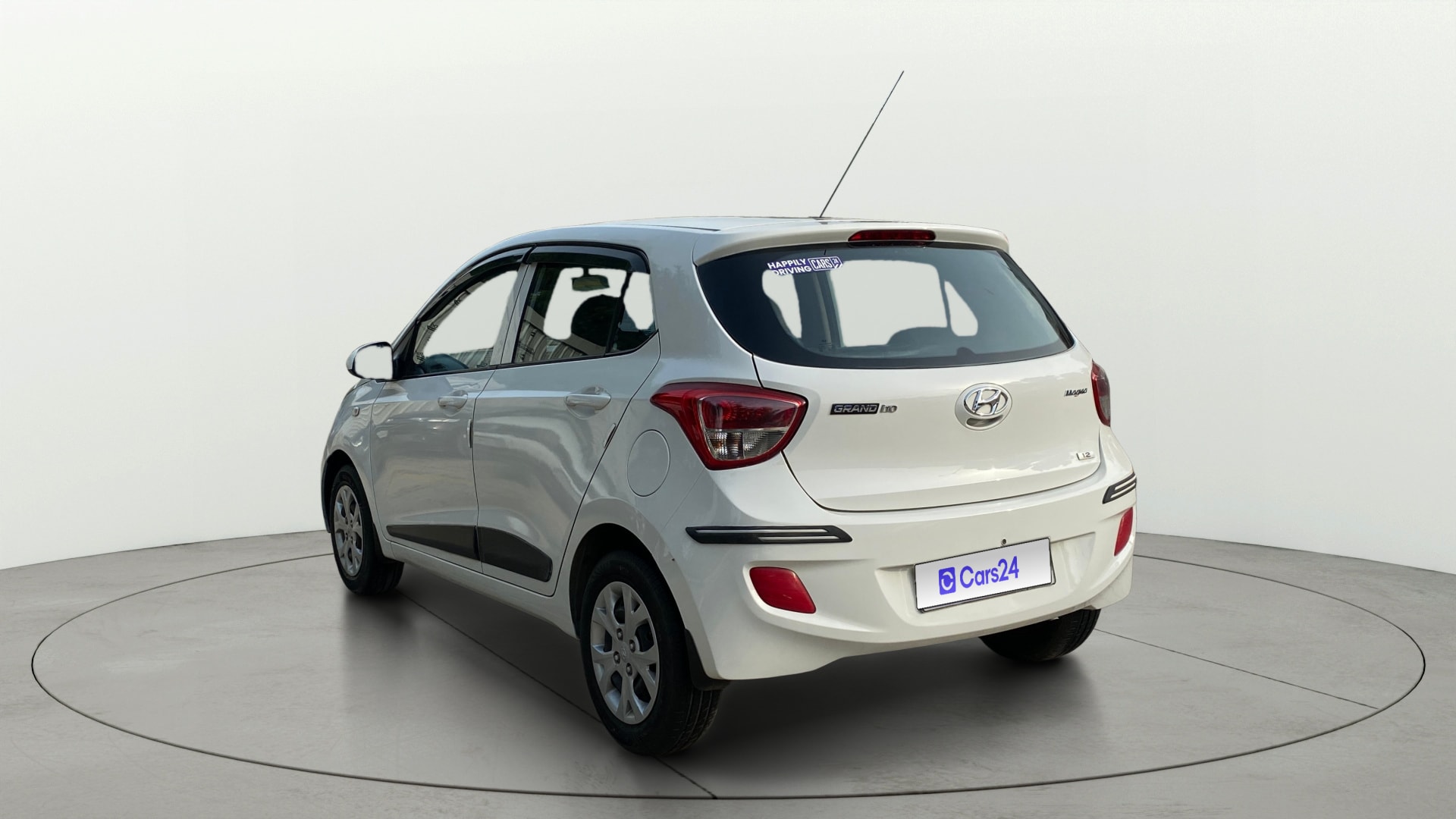 View 2015 Hyundai Grand i10 Magna 1.2 Kappa VTVT Image 2 Used 2015 Hyundai Grand i10 Magna 1.2 Kappa VTVT Image 2