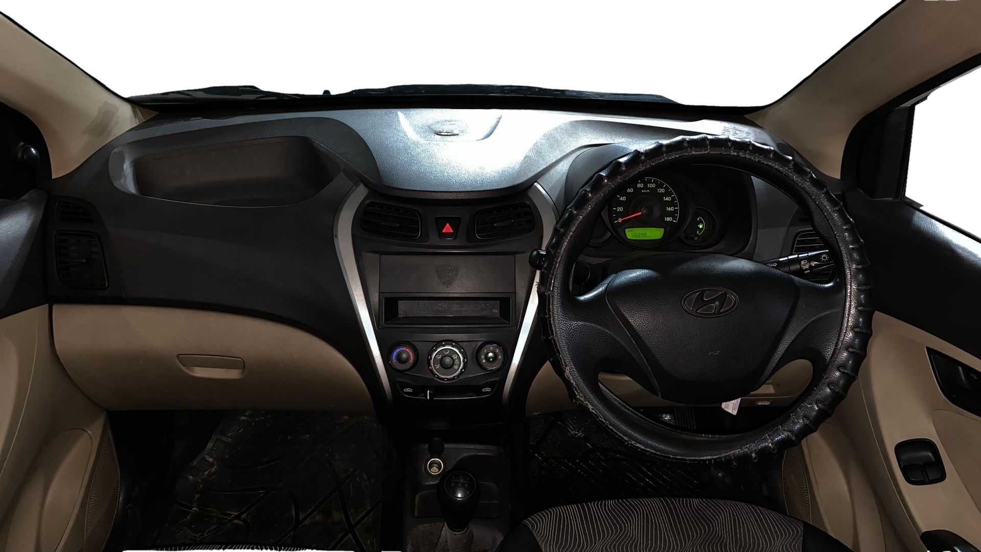 View 2014 Hyundai EON Era Plus Image 15 Used 2014 Hyundai EON Era Plus Image 15
