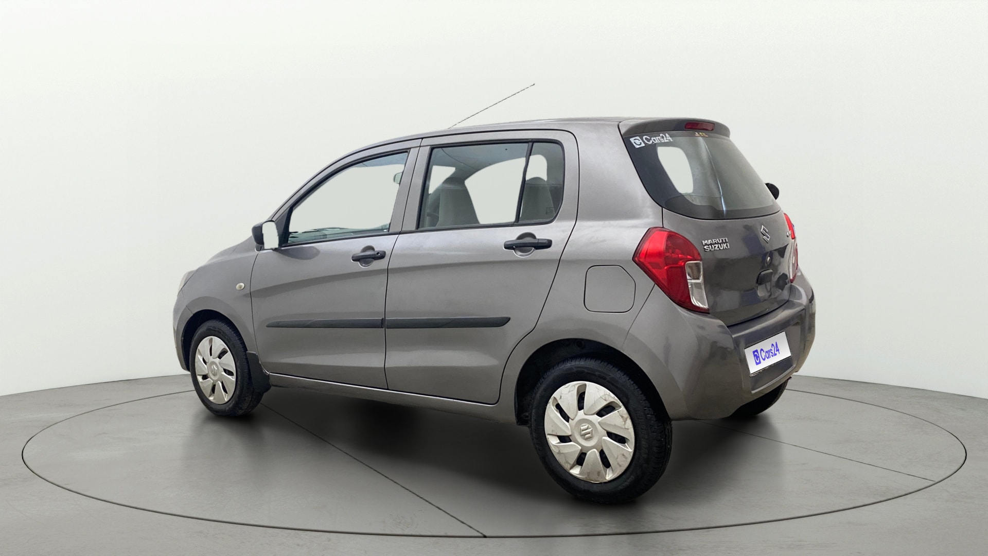 View 2015 Maruti Suzuki 1000 Base Variant Image 2 Used 2015 Maruti Suzuki 1000 Base Variant Image 2