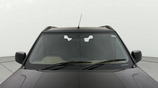 View Mahindra TUV300 Image 29 Used Mahindra TUV300 Image 29