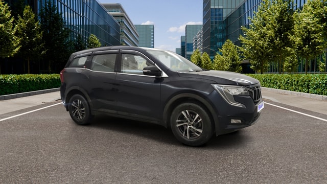 View Mahindra XUV700 Image 38 Used Mahindra XUV700 Image 38