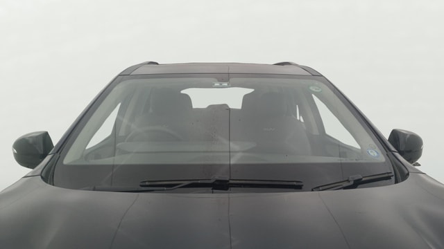 View Mahindra XUV700 Image 30 Used Mahindra XUV700 Image 30