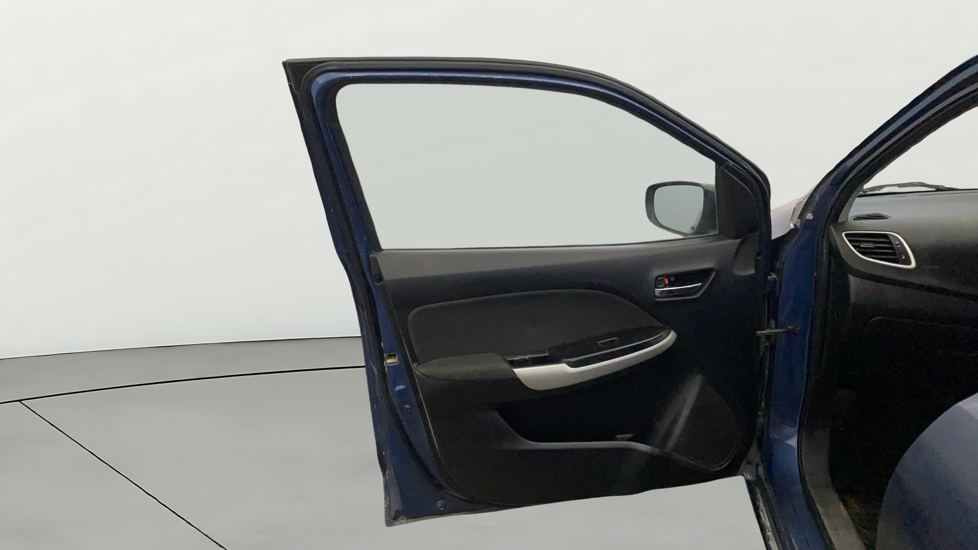 View 2018 Maruti Suzuki 1000 Base Variant Image 31 Used 2018 Maruti Suzuki 1000 Base Variant Image 31