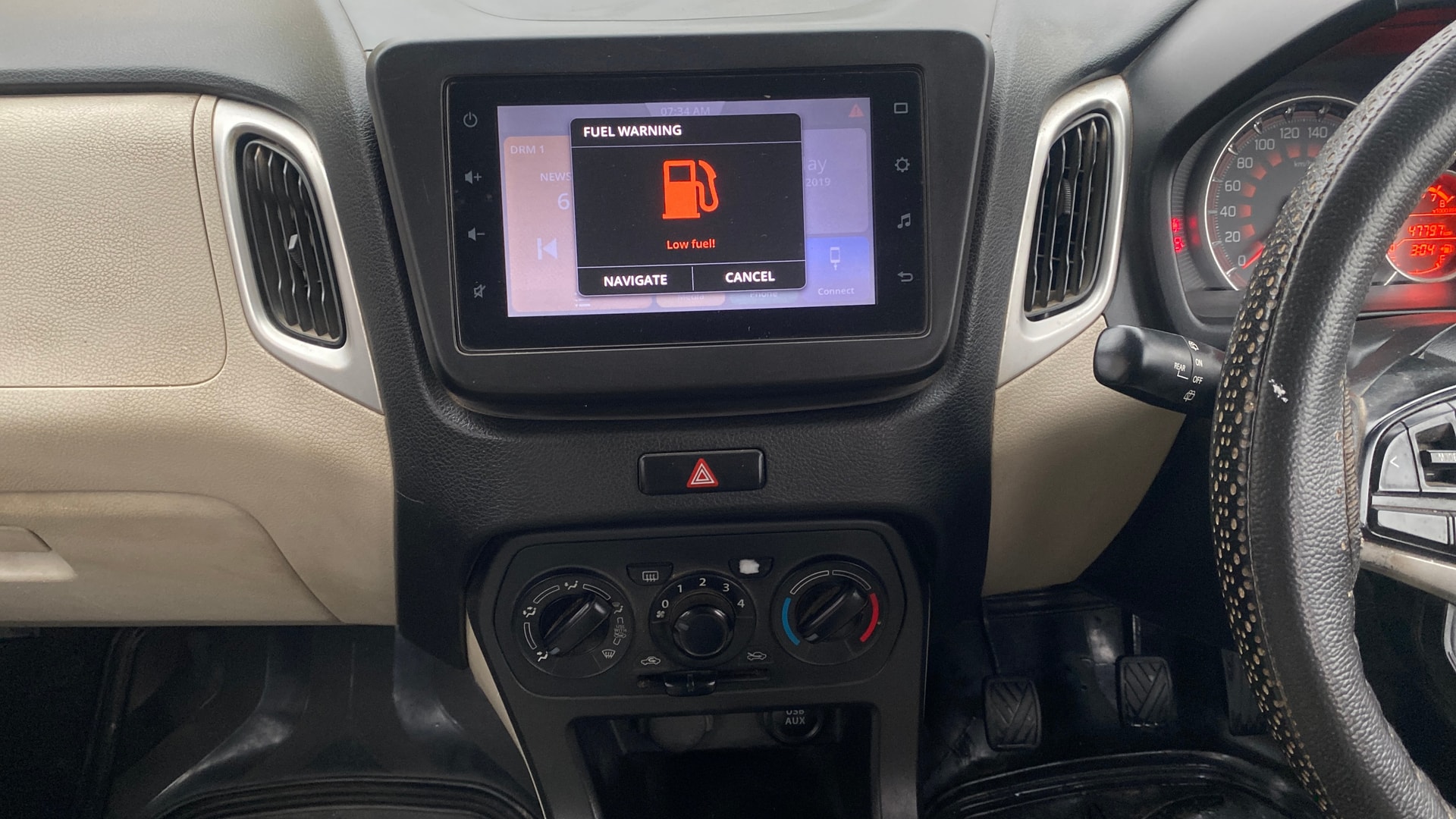 View 2020 Maruti Suzuki 1000 Base Variant Image 17 Used 2020 Maruti Suzuki 1000 Base Variant Image 17