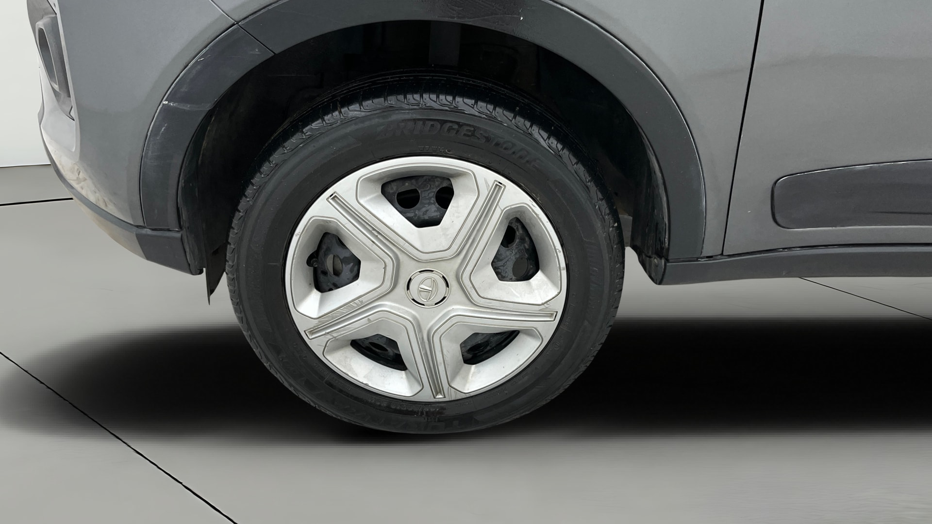 View 2021 Tata Nexon Revotron XZ Image 28 Used 2021 Tata Nexon Revotron XZ Image 28