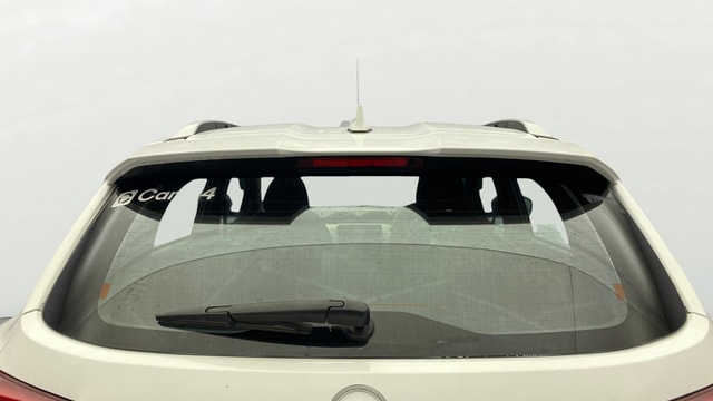 View Nissan Magnite Image 3 Used Nissan Magnite Image 3