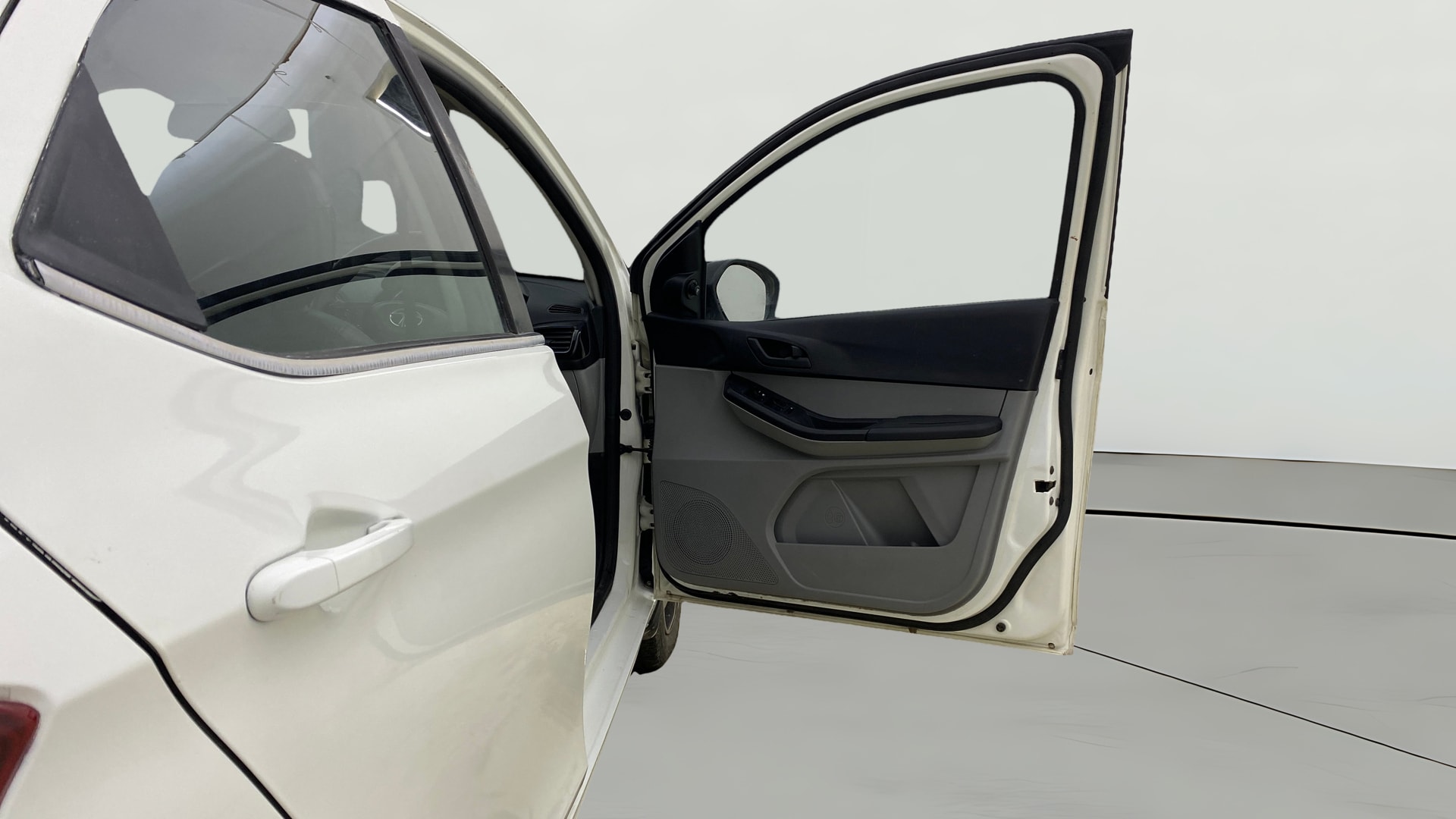 Used 2023 Tata Tiago Used 2023 Tata Tiago