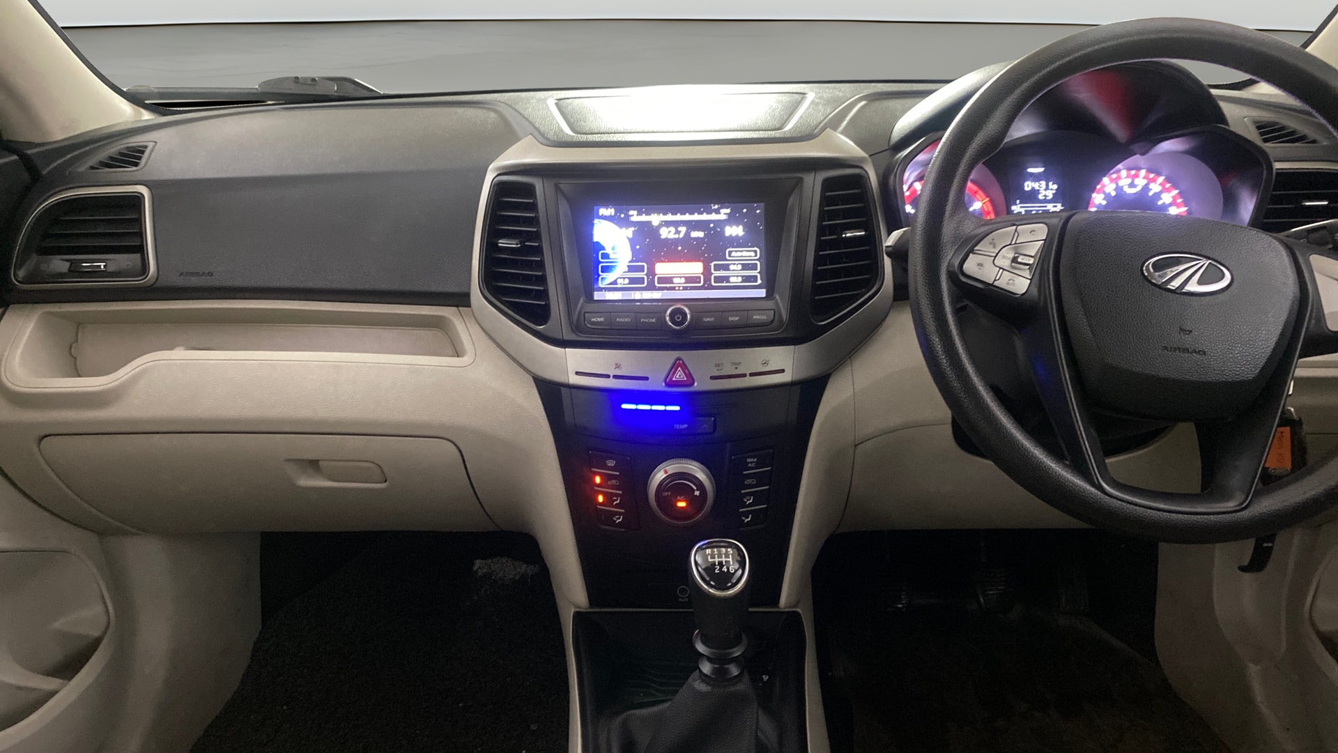 Used 2019 Mahindra XUV300 Used 2019 Mahindra XUV300