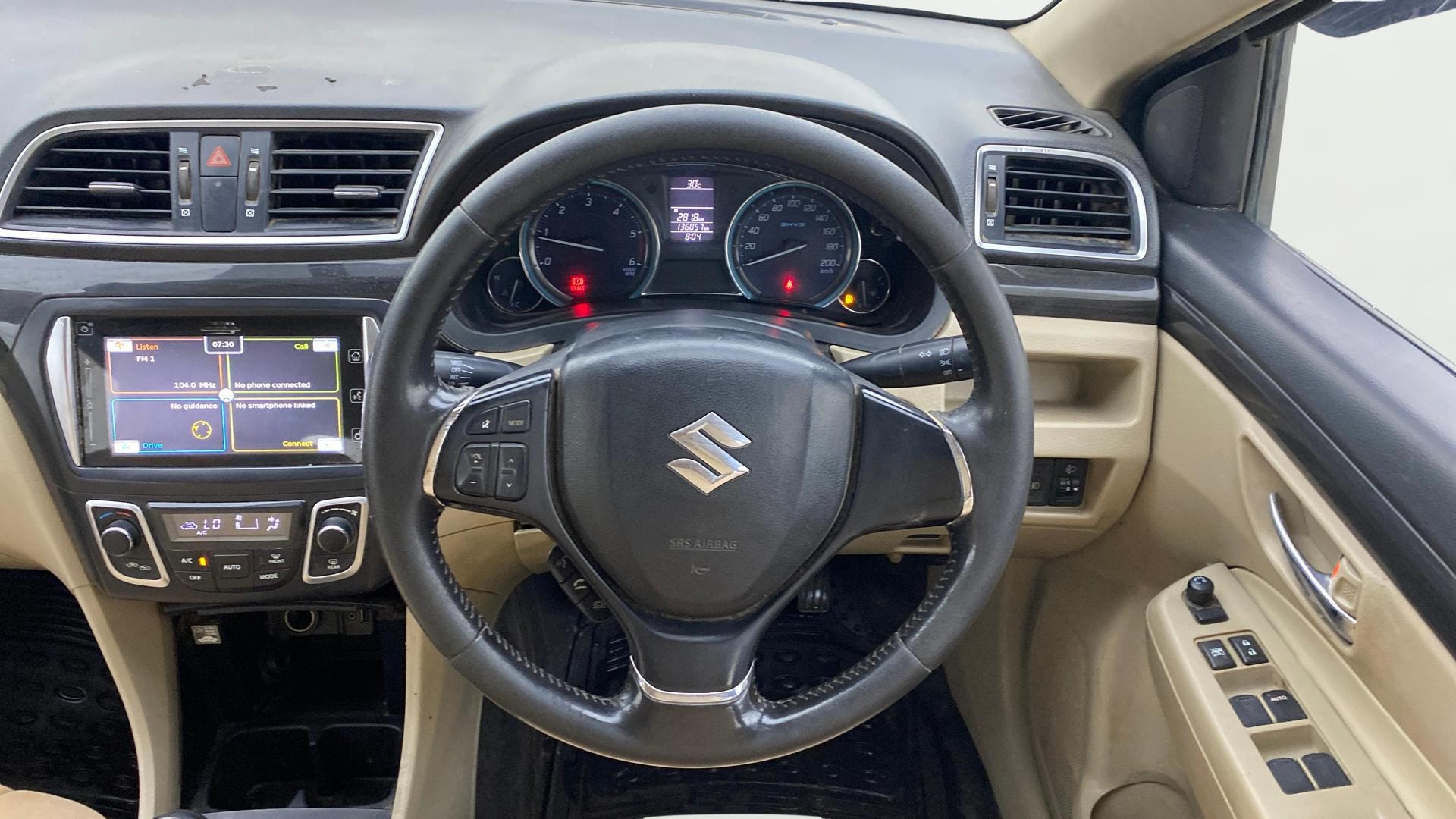 View 2016 Maruti Suzuki 1000 Base Variant Image 12 Used 2016 Maruti Suzuki 1000 Base Variant Image 12