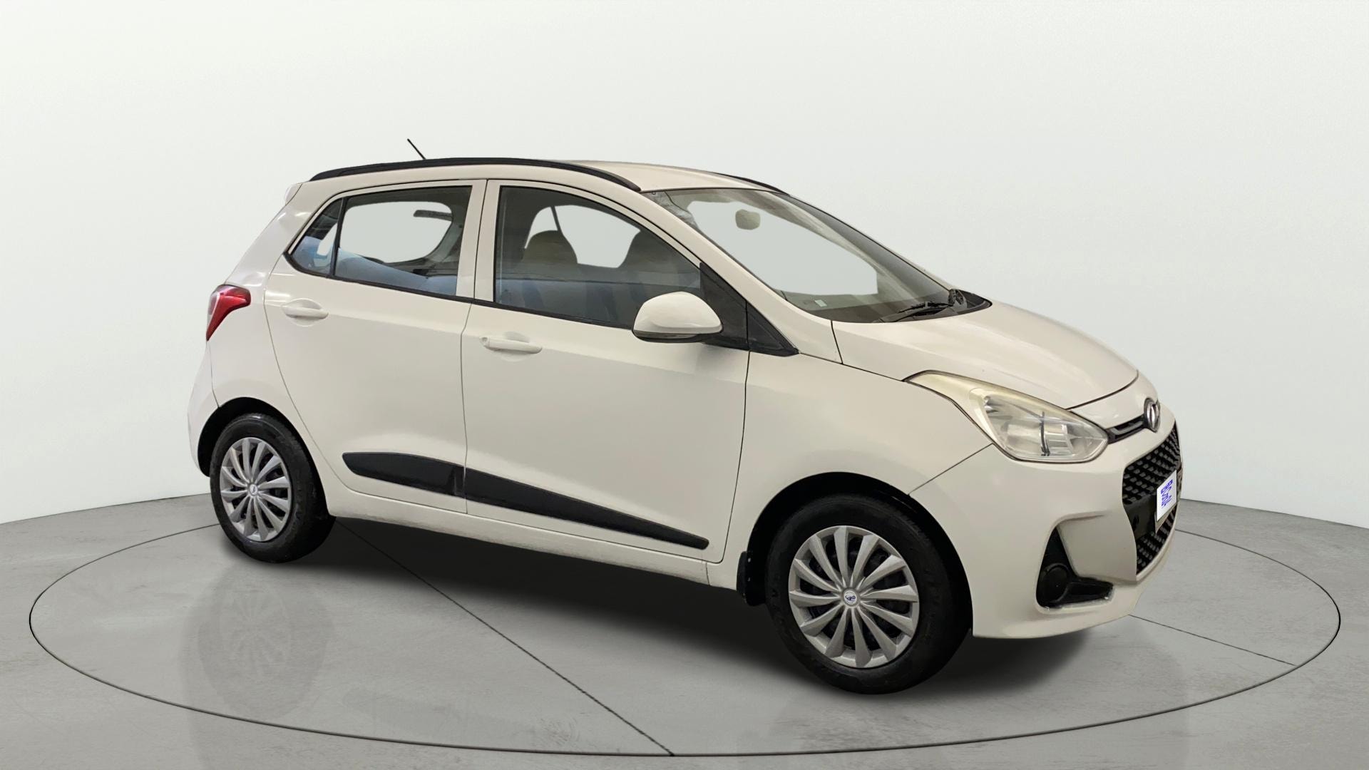 Used 2017 Hyundai Grand i10 Used 2017 Hyundai Grand i10