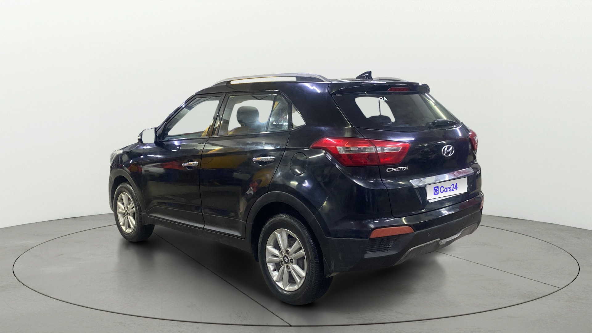 View 2016 Hyundai Creta SX 1.6 Petrol Image 2 Used 2016 Hyundai Creta SX 1.6 Petrol Image 2