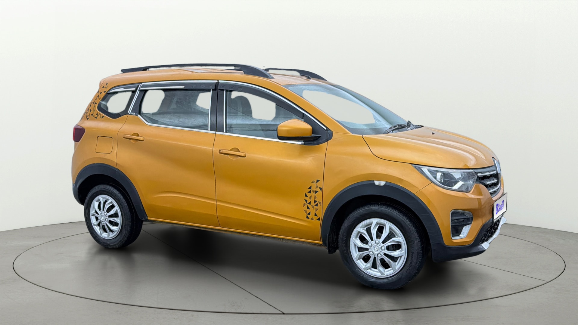 View 2021 Renault Triber RXZ Image 38 Used 2021 Renault Triber RXZ Image 38