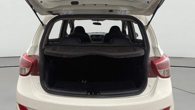View Hyundai Grand i10 Image 36 Used Hyundai Grand i10 Image 36