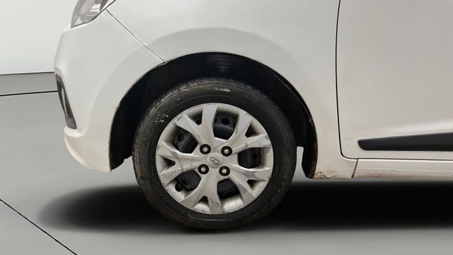 View Hyundai Grand i10 Image 32 Used Hyundai Grand i10 Image 32