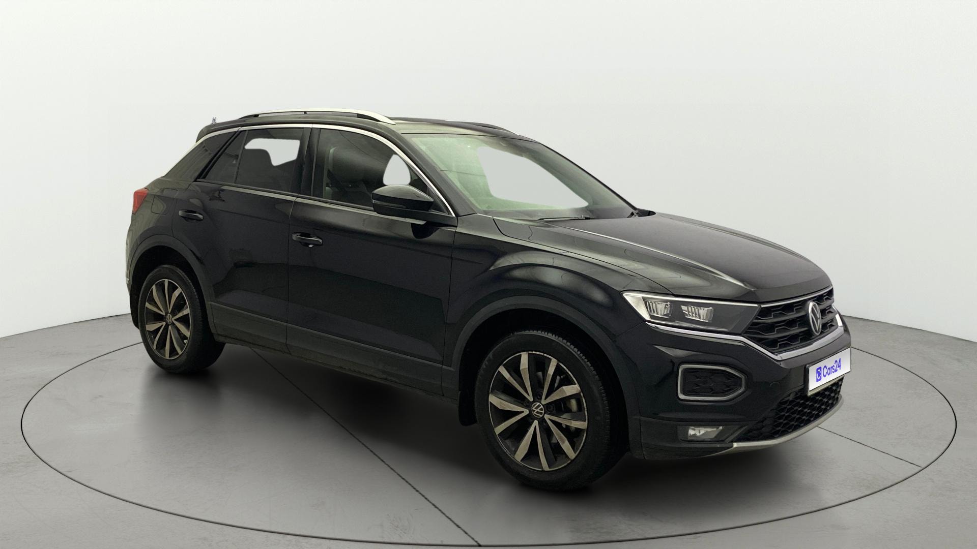 View 2021 Volkswagen T-Roc 1.5 TSI Image 36 Used 2021 Volkswagen T-Roc 1.5 TSI Image 36