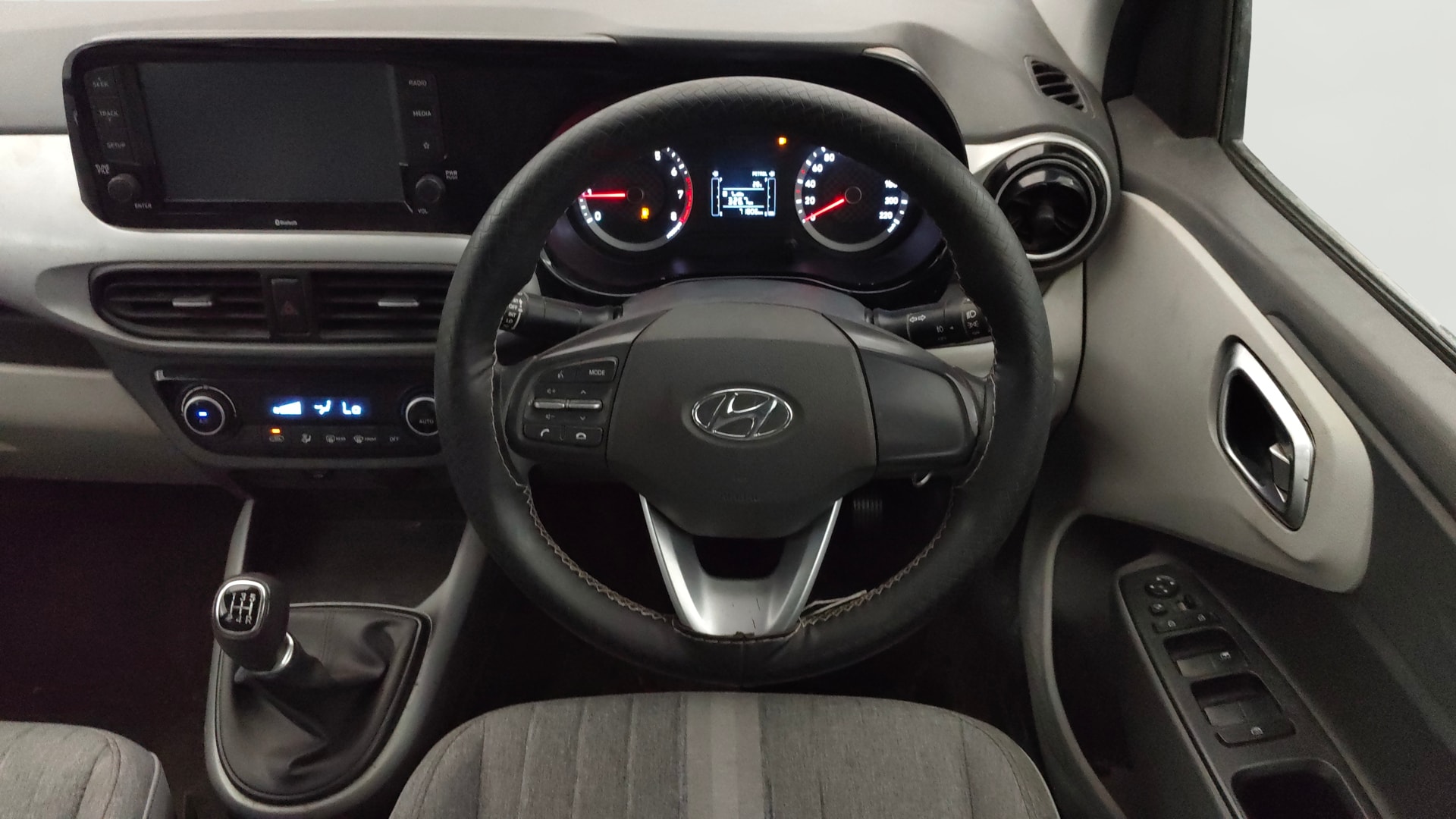 View 2022 Hyundai Grand i10 Nios Sportz CNG Image 20 Used 2022 Hyundai Grand i10 Nios Sportz CNG Image 20