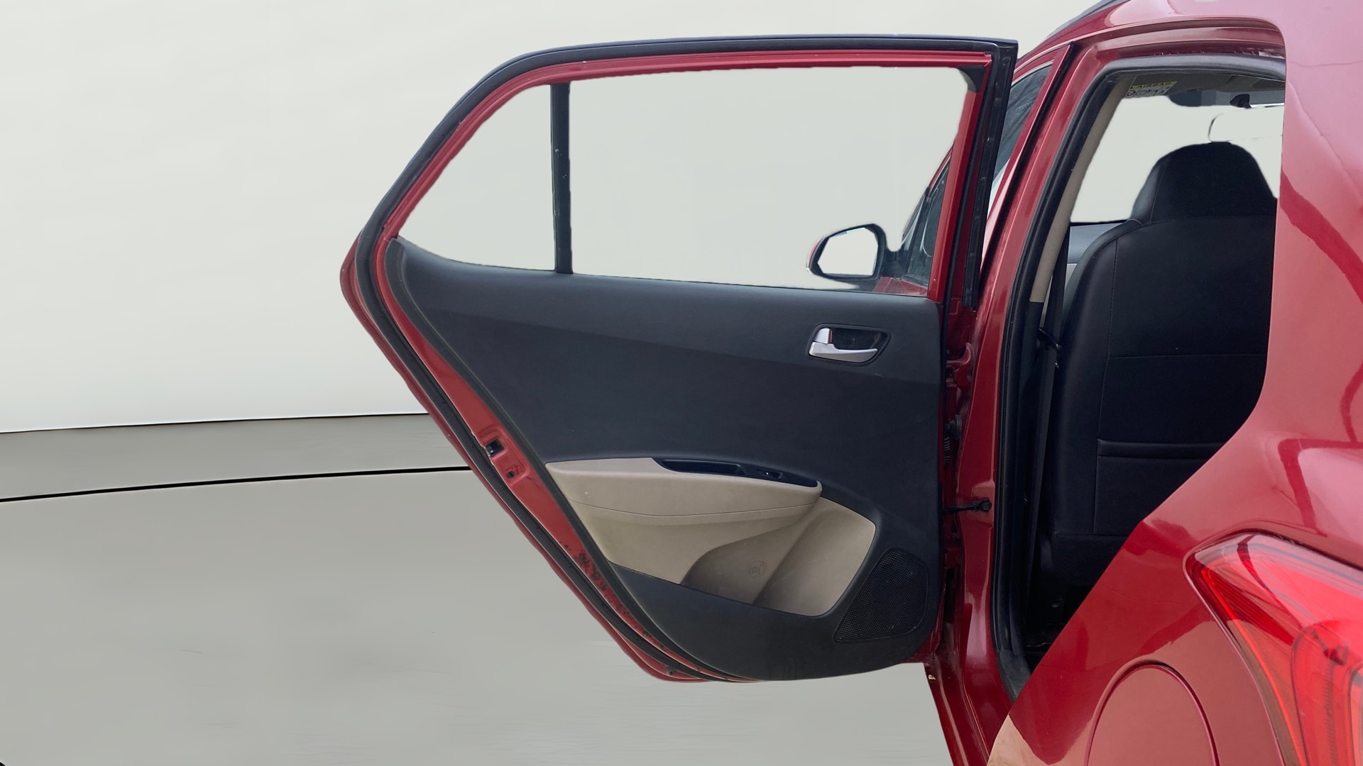View 2017 Hyundai Grand i10 Sportz 1.2 Kappa Image 22 Used 2017 Hyundai Grand i10 Sportz 1.2 Kappa Image 22