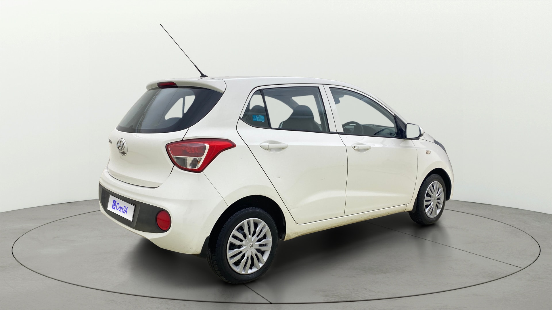 View 2018 Hyundai Grand i10 Magna 1.2 Kappa VTVT Image 42 Used 2018 Hyundai Grand i10 Magna 1.2 Kappa VTVT Image 42