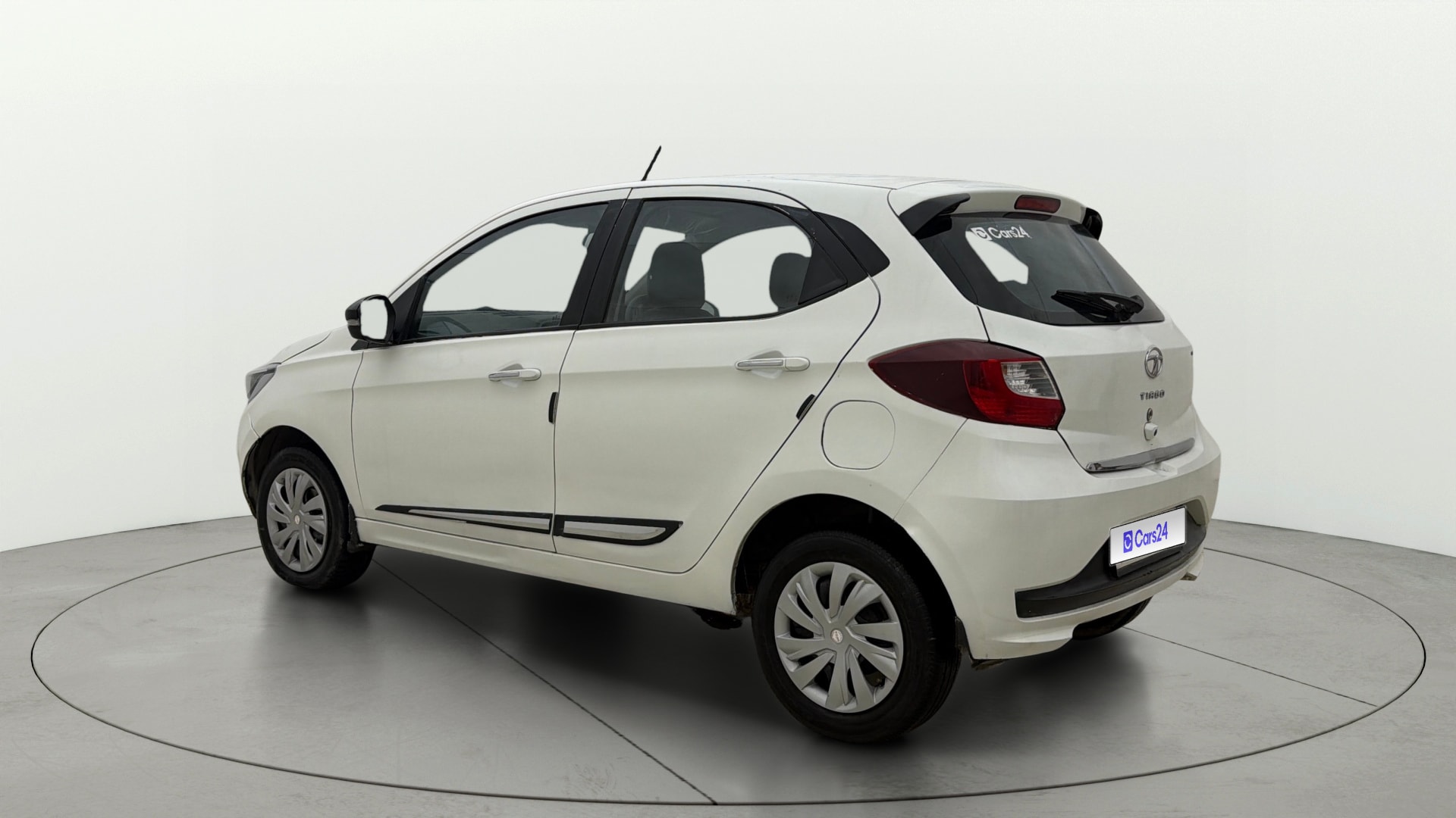 Used 2022 Tata Tiago Used 2022 Tata Tiago